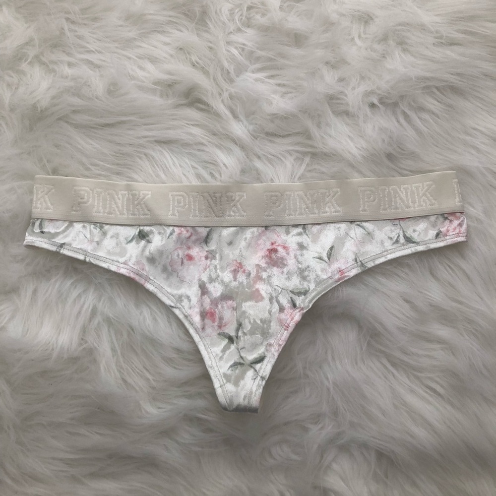 PINK/Victoria’s Secret White Rose Velvet Thong